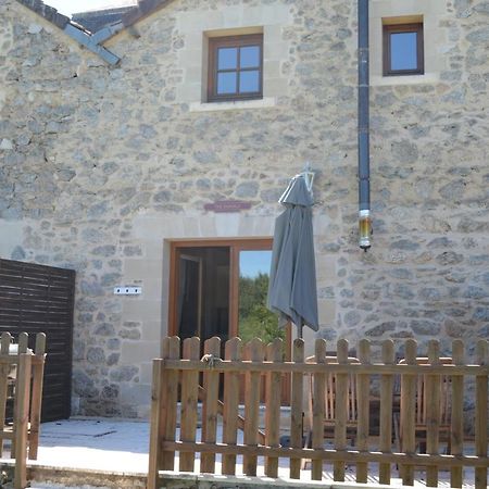 Character 2 Bed Cottage Within Walking Distance Of Bar/Restaurants Piégut-Pluviers المظهر الخارجي الصورة